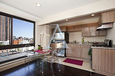 1st image of 203 E 121st St APT 803