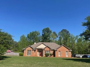 33 Belfair Dr, Ellerslie, GA 31807