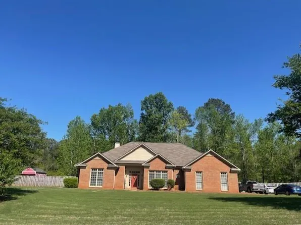 33 Belfair Dr, Ellerslie, GA 31807