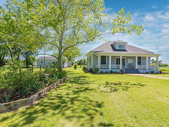 2nd image of 4663 County Road 3411