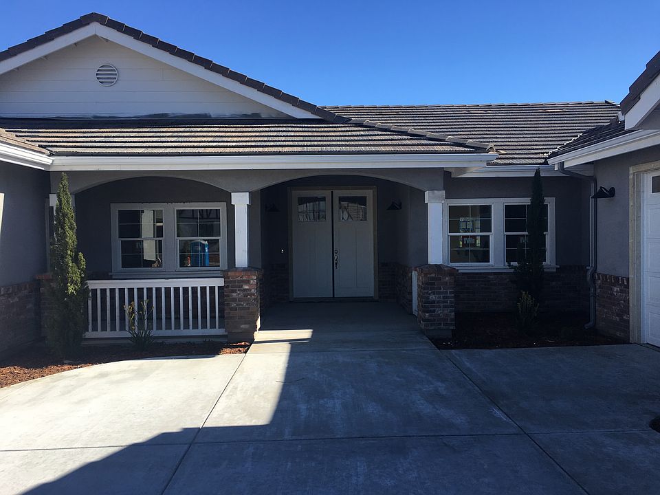 2nd image of 622 Valley Oak Rd #162