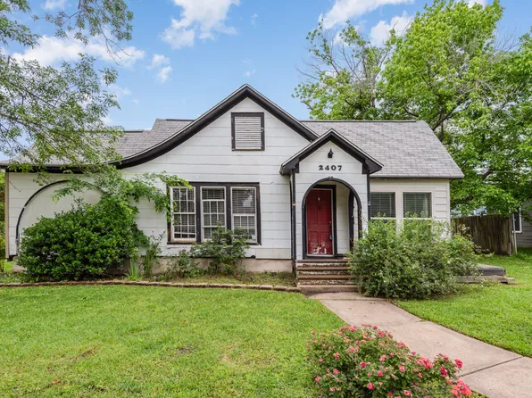 2407 Mayo St, Commerce, TX 75428
