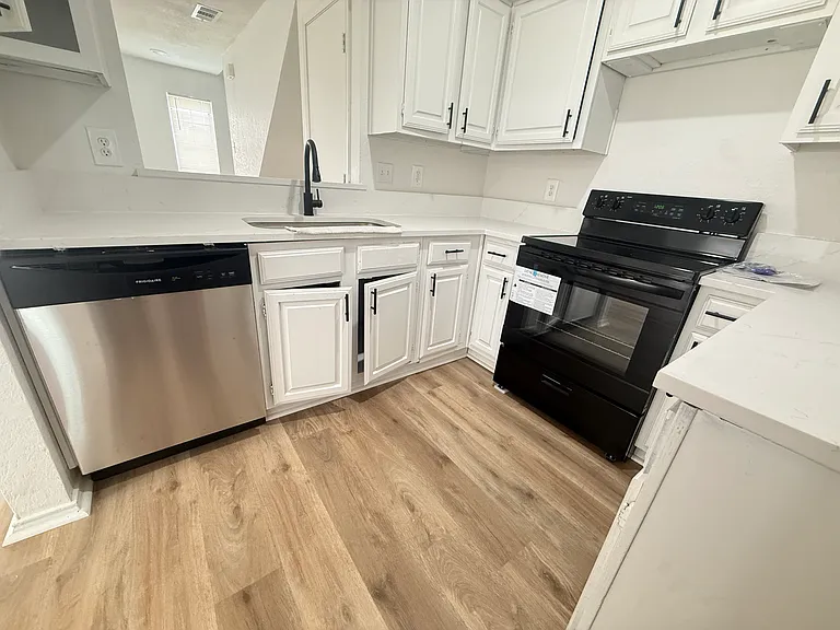 2310 Sherry St #1 — Photo 16