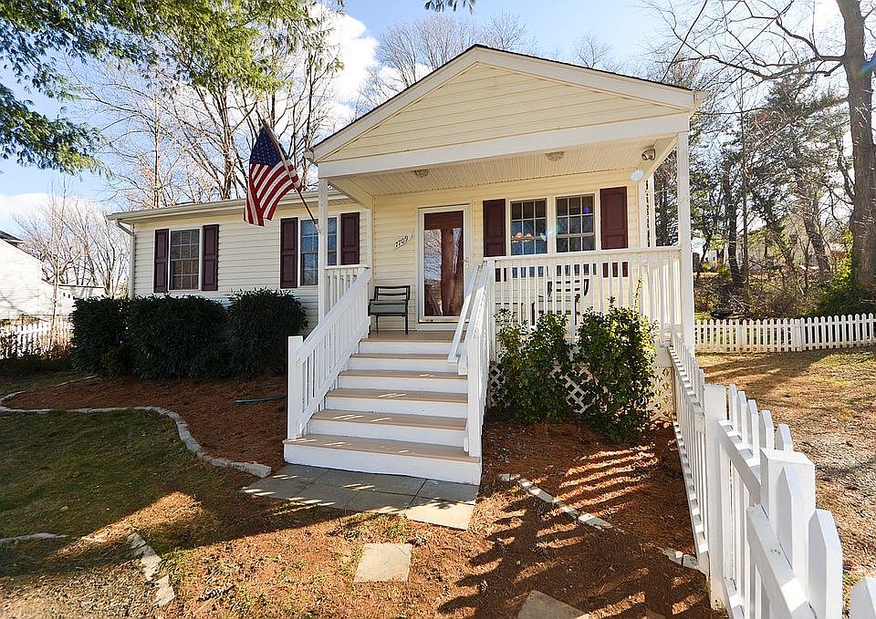 For Sale: 7709 LUNCEFORD LN, Falls Church, VA 22043