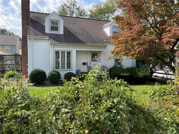 195 Alberta Street, Fairfield, CT 06825