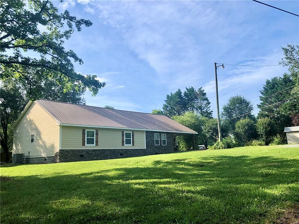 21 Spur, Adairsville, GA 30103 Zillow