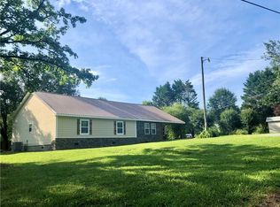 21 Holcomb Spur NW, Adairsville, GA 30103