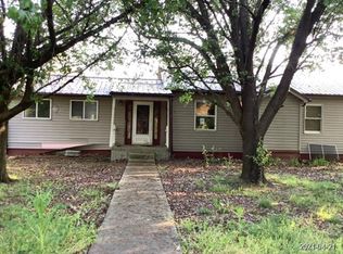 2057 Smith Cross Rd, South Hill, VA 23970