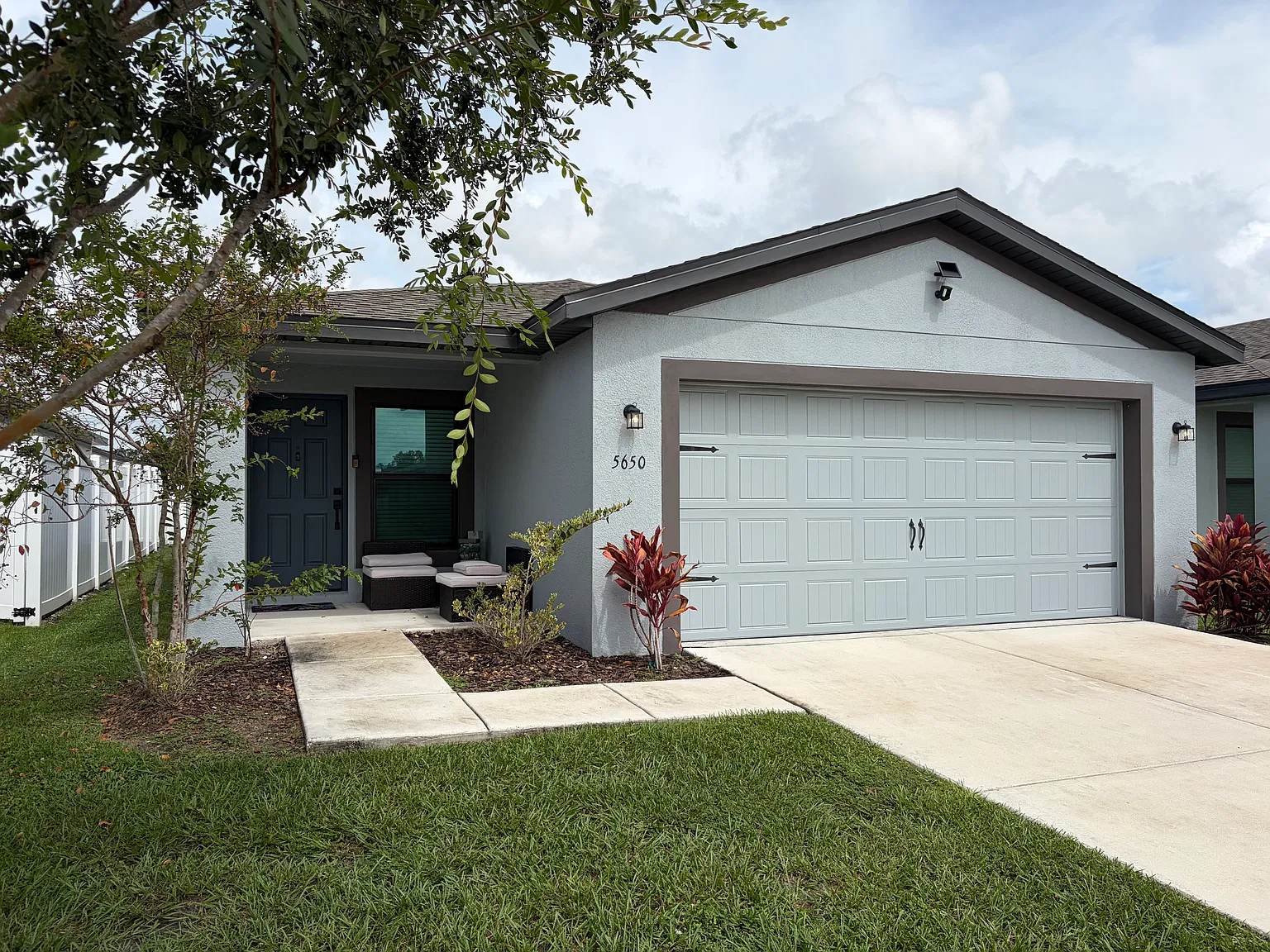 3 bed, 1697 sqft, $2,400 — Photo 2