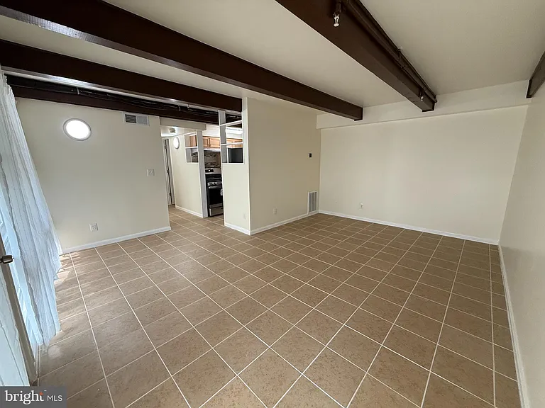 7402 18th Ave #111 — Photo 4
