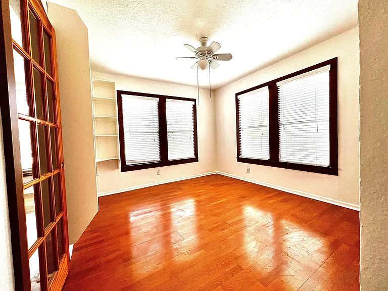 1710 Virginia Ave — Photo 11
