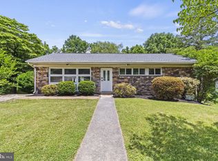 693 Edgewood Rd, King Of Prussia, PA 19406