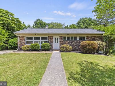693 Edgewood Rd, King Of Prussia, PA, 19406
