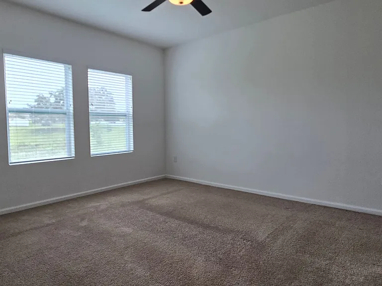 15660 Merlin Ave — Photo 18