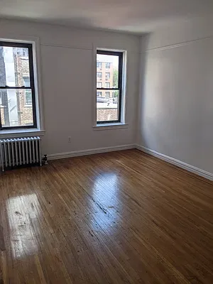 Rented by TMT Realty Group | media 3