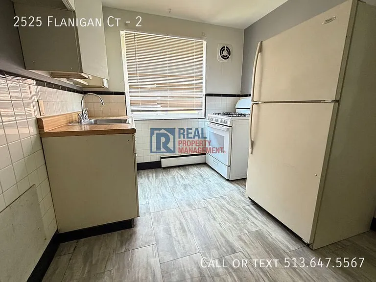 2525 Flanigan Ct #2 — Photo 6