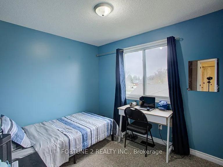 455 Danby St E — Photo 22