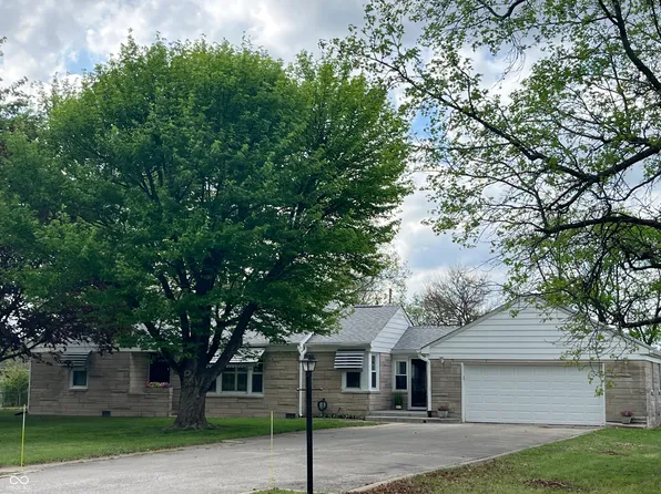 1440 Estates Dr, Greenwood, IN 46142