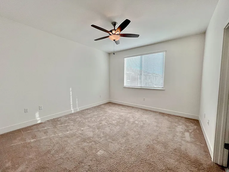 1421 Waterwheel Ln — Photo 8