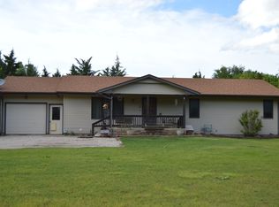 3440 W Smolan Rd, Lindsborg, KS 67456
