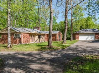 7230 Dog Leg Rd, Dayton, OH 45414