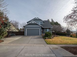 63466 Crestview Dr, Bend, OR 97701