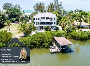 952 S Seas Plantation Rd, Captiva, FL 33924
