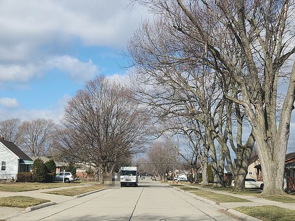 4th image of 17045 Oconnor Ave