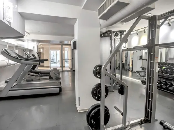 420 West 25th Street image 14 of 17