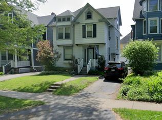 1039 Park Ave, Rochester, NY 14610