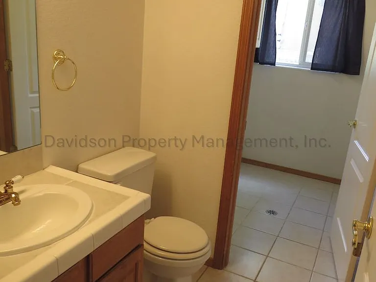 15485 Curwood Dr — Photo 7