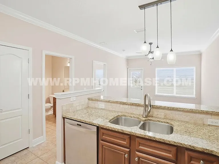 2176 Hadleigh Hills Ct — Photo 5