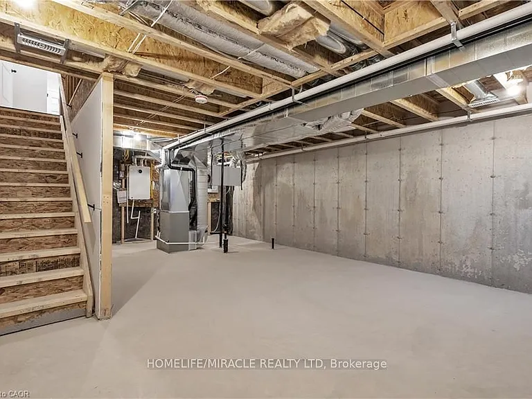 19 Wilkinson Ave — Photo 22