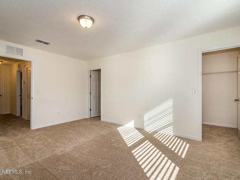129 Moultrie Village Ln — Photo 16