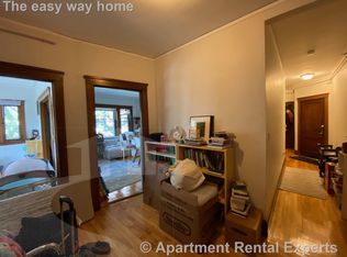 3 Linnaean St #21B, Cambridge, MA 02138