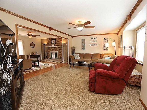 4th image of 6708 Pinehurst Dr
