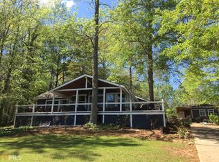 535 Parker Rd, Covington, GA 30014