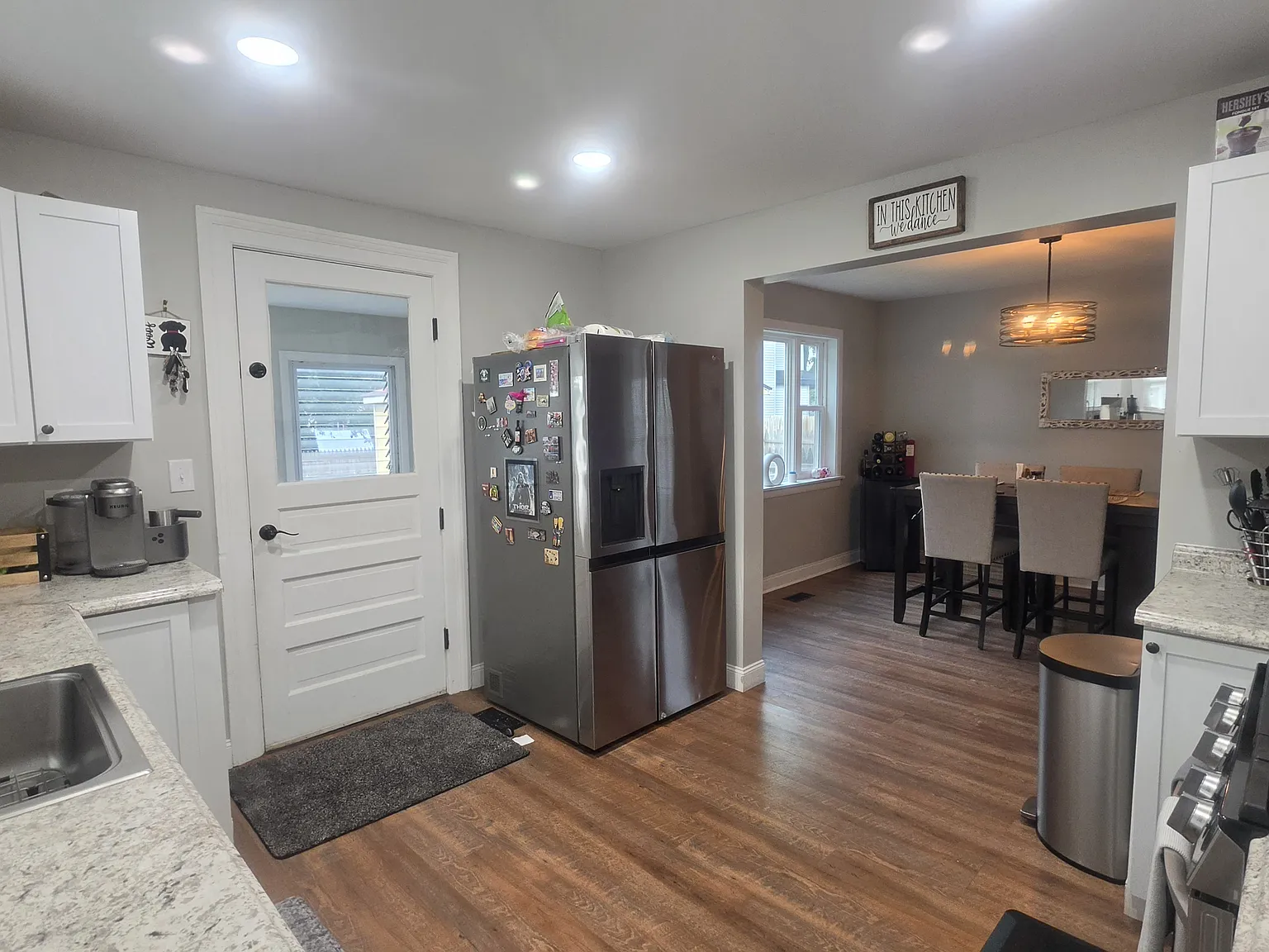 4 bed, 1.5 bath, 1656 sqft, $1,850 — Photo 4