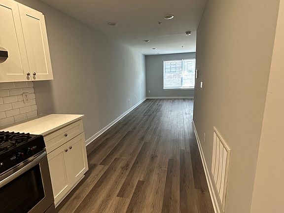 2nd image of 358-360 Hamilton Ave