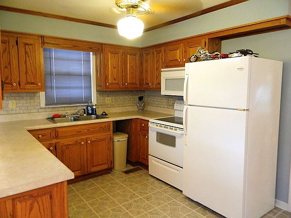 5th image of 623 Natchez Trace Dr