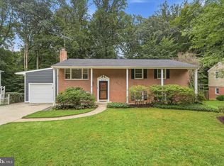 7113 Hadlow Ct, Springfield, VA 22152