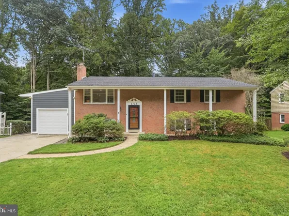 7113 Hadlow Ct, Springfield, VA 22152