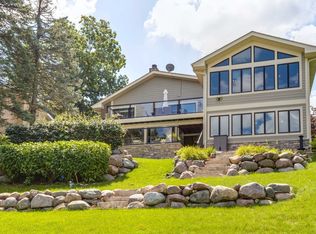 558 Killarney Pass Cir, Mundelein, IL 60060