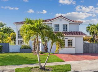 15591 SW 61st Ter, Miami, FL 33193