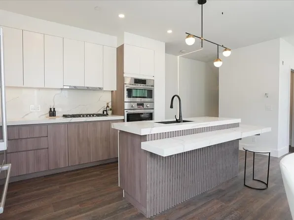 29 Woodford St #1, Dorchester, MA 02125