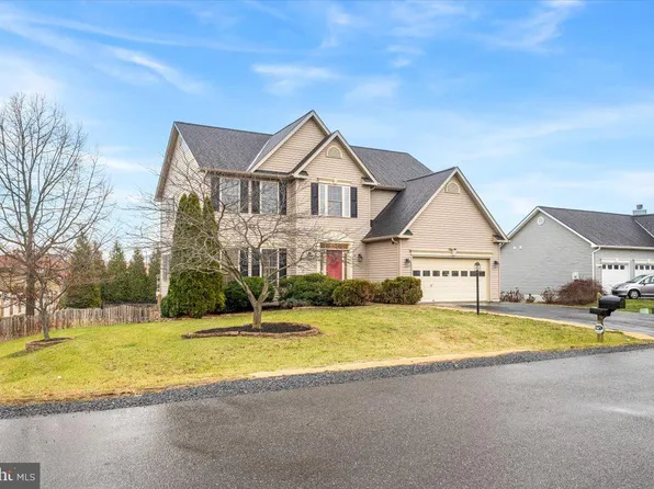 15 Sheerer Dr, Martinsburg, WV 25404
