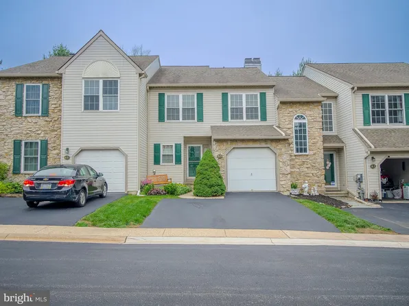63 Bristol Ct, Norristown, PA 19403