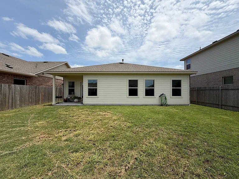 18200 Emu Ln — Photo 28