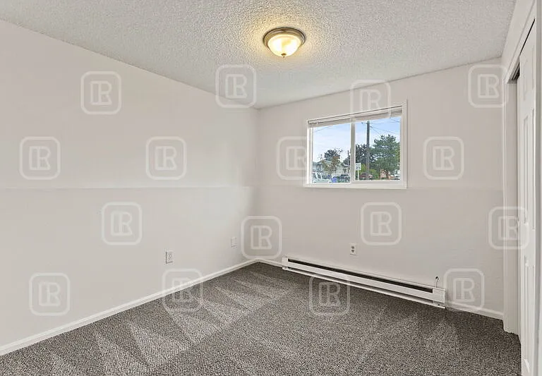 10505 E Mission Ave — Photo 15
