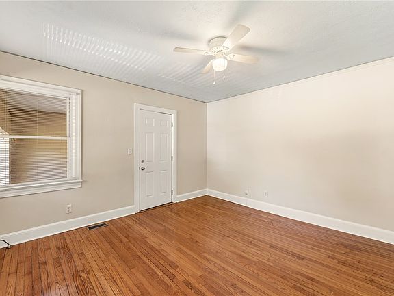 5th image of 606 Perry Rd